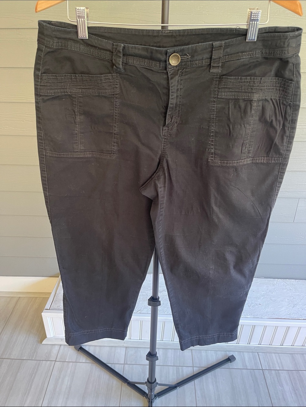 Style & Co. Black Stretch Cropped Cotton Pants Size 12
